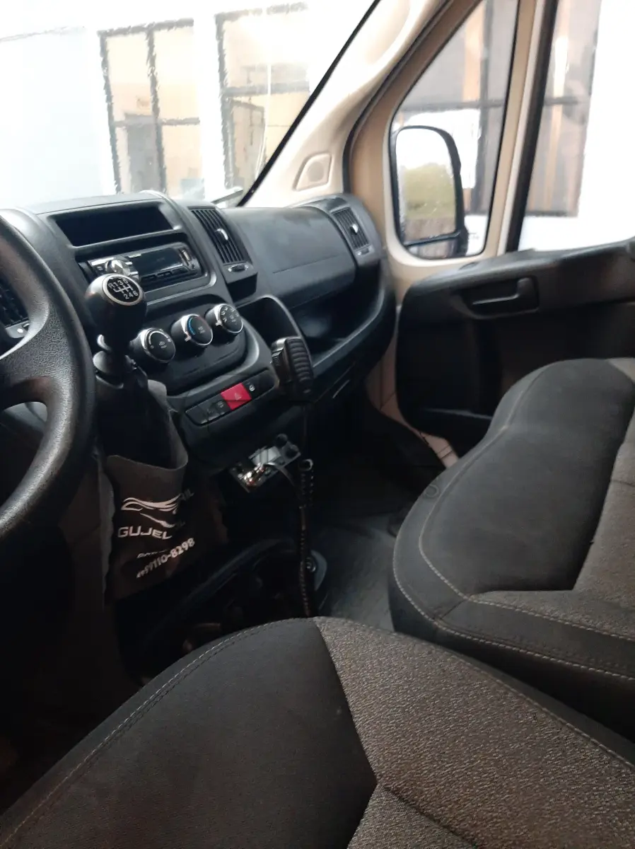 LOTE 005 - Marca Fiat Modelo Ducato TCA AMB, Renavan 01198686380,  Placa IZK8B79, Chassi 3C6DFVCK3KE519636, Ano/Mod  2019/2019, Motor 4 Cilindros, Turbo, 2.3 Potência 130 CV,  Combust Diesel, Cor Branca.