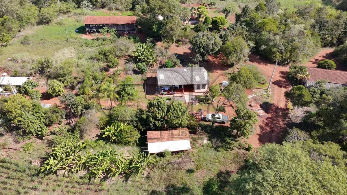 LOTE 037 - Imóvel: Fração do lote rural nº 10-A, 27ª secção, Matrícula nº 1682.  Área total: 0,5 hectares (5.000 m²) conforme matrícula.  Localização: Belo Centro - Interior – Novo Machado/RS – E.M de 1º G. Inc. Gal. Flores  da Cunha.