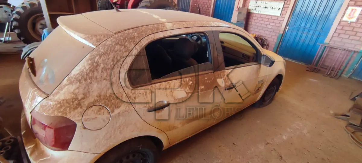 LOTE 022 - VEÍCULO VW/GOL 1.0L MC4. ANO FABRICAÇÃO: 2018 ANO MODELO: 2019 COR: BRANCA COMBUSTÍVEL ALCOOL/GASOLINA Placa IYP1927– Chassi 9BWAG45U0KT008710