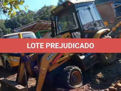 LOTE 020 - RETROESCAVADEIRA RANDON RD406 ADVANCED, ANO/MOD 2015/2015, MOTOR TURBO, TRAÇAO 4X4, CABINE FECHADA COM AR CONDICIONADO QUENTE/FRIO, MOTOR DIESEL 110CV NºE1S194198, CHASSI Nº9AD406AEAF0006189. NO ESTADO QUE SE ENCONTRA. PATRIMÔNIO MUNICIPAL Nº11559.
