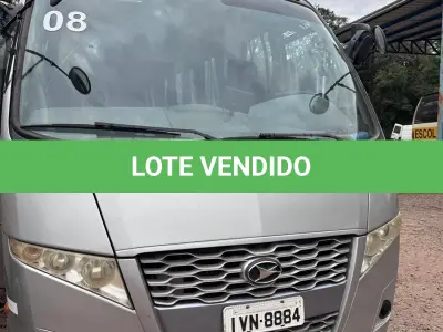 LOTE 036 - MARCOPOLO – Volare W8 ON - Ônibus Escolar – 31P  2014/2014 – Placas IVN 8884 – Cor: Prata.