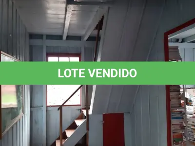 LOTE 019 - Edificação do Museu Municipal Otacílio Tizziani, localizado à  Rua Ângelo Santinelli, (em Processo de Demolição), inclui todos  materiais da construção: Madeiras das paredes, pisos, forros, teto,  escadas, aberturas, telhados, inclusive a parte de alvenaria.