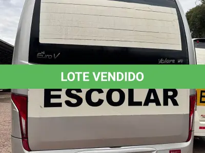 LOTE 036 - MARCOPOLO – Volare W8 ON - Ônibus Escolar – 31P  2014/2014 – Placas IVN 8884 – Cor: Prata.