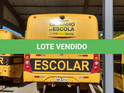 LOTE 001 - ONIBUS ESCOLAR VW/15.190, 48 LUGARES, PLACAS IWM-8276 ANO/MOD 2014/2014. NO ESTADO QUE SE ENCONTRA. PATRIMÔNIO MUNICIPAL Nº11286.  OBS. ACOMPANHA O VEÍCULO 04 PNEUS SOBRESSALENTES PARA RECAPAGEM.