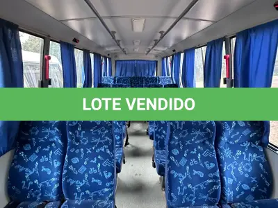 LOTE 036 - MARCOPOLO – Volare W8 ON - Ônibus Escolar – 31P  2014/2014 – Placas IVN 8884 – Cor: Prata.