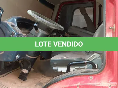 LOTE 010 - Marca Ford Modelo Cargo 2429, Renavan 00566934604, Placa  IUR7377, Chassi 9BFYEALE8DBS46148, Ano/Mod 2013/2013,  Motor 6 Cil. Cummins ISV 6.7, Potência 290 CV, Combust  Diesel, Cor Vermelha, Capac 23 Ton.