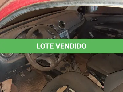 LOTE 001 - Marca Volkswagen Modelo Nova Saveiro CS 1.6 Renavan  00558502601, Placa IUP5B31 Chassi 9BWKB05UXEP053534  Ano/Mod 2013/2014, Motor 4 Cilindros, 8 válvulas  Potência 104  CV, cor vermelha.
