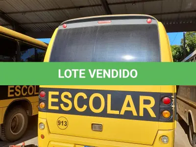 LOTE 018 - VEICULO ÔNIBUS ESCOLAR, COR: AMARELO/PRETO, MARCA/MODELO:MARCOPOLO/VOLARE V8L ESC. ANO/MOD:2008/2009, CAPACIDADE:31 PASSAGEIROS + 1 AUXILIAR, CHASSI:93PB4ZG3P9C027146, MOTOR:E1T149699, POTENCIA:115CV, PLACA:IPJ-5367. NO ESTADO QUE SE ENCONTRA. PATRIMÔNIO MUNICIPAL Nº7261.