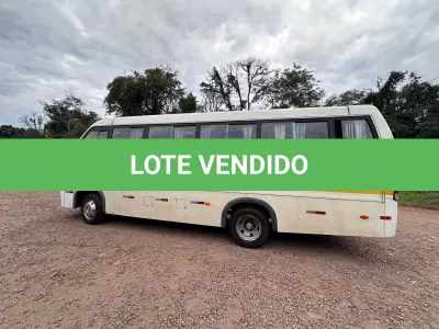 LOTE 035 - MARCOPOLO – Volare V8 ON - Ônibus Escolar – 29P  2012/2013 – Placas ITJ 7140 – Cor: Branca.