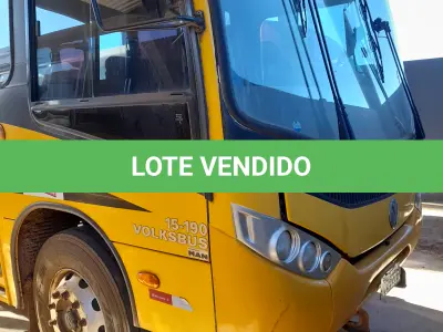 LOTE 001 - ONIBUS ESCOLAR VW/15.190, 48 LUGARES, PLACAS IWM-8276 ANO/MOD 2014/2014. NO ESTADO QUE SE ENCONTRA. PATRIMÔNIO MUNICIPAL Nº11286.  OBS. ACOMPANHA O VEÍCULO 04 PNEUS SOBRESSALENTES PARA RECAPAGEM.