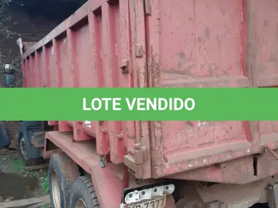 LOTE 010 - Marca Ford Modelo Cargo 2429, Renavan 00566934604, Placa  IUR7377, Chassi 9BFYEALE8DBS46148, Ano/Mod 2013/2013,  Motor 6 Cil. Cummins ISV 6.7, Potência 290 CV, Combust  Diesel, Cor Vermelha, Capac 23 Ton.