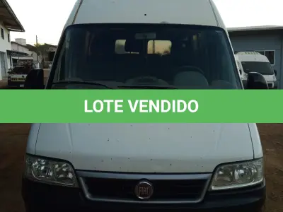 LOTE 014 - VEICULO FIAT/DUCATO MC TCA MIC, 16 PASSAGEIROS ANO/MOD 2014/2014, COR BRANCA, COMBUSTÍVEL DIESEL, RENAVAM: 404449, CHASSI Nº 93W245H34E2137803, MOTOR Nº F1AE34817213770, PLACAS: IWA-6482. NO ESTADO QUE SE ENCONTRA. PATRIMÔNIO MUNICIPAL Nº11282.