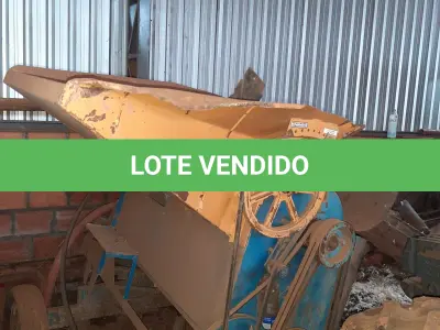 LOTE 015 - Marca Triton, Equipamento cerealeiro/batedor, Modelo 785, Cor  Azul, Fabricação 2011.