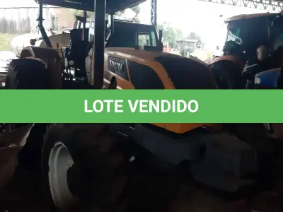 LOTE 007 - Fabricante Valtra Equip. Trator agrícola Modelo A750L 4, Ano  2016, Cor Amarela, Horas 6023 h, Tração 4 x 4, Serial  AVTT2005EGM024838, Comb. Diesel, Potência 78 CV, Motor  4 cilindros Serial V750432435
