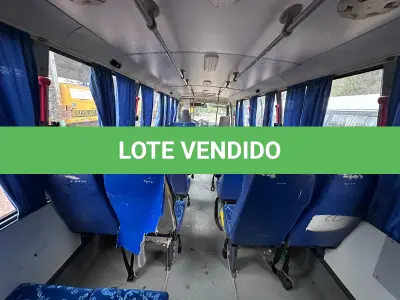 LOTE 036 - MARCOPOLO – Volare W8 ON - Ônibus Escolar – 31P  2014/2014 – Placas IVN 8884 – Cor: Prata.