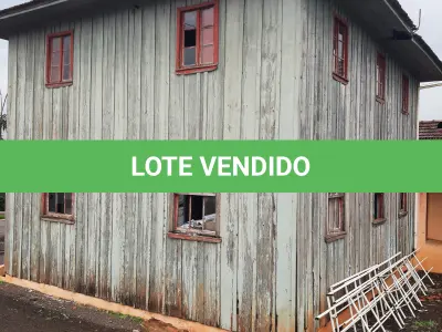 LOTE 019 - Edificação do Museu Municipal Otacílio Tizziani, localizado à  Rua Ângelo Santinelli, (em Processo de Demolição), inclui todos  materiais da construção: Madeiras das paredes, pisos, forros, teto,  escadas, aberturas, telhados, inclusive a parte de alvenaria.