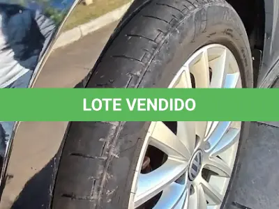 LOTE 004 - VW Jetta 2.0 T Passageiro – Automóvel Gasolina 2014/2014 –  Placas IVU 9534 – Cor: Preta.