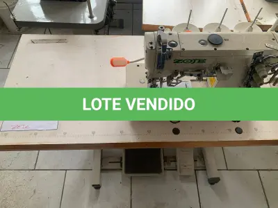LOTE 025 - Máquina de Costura Industrial ZOJE Galoneira.