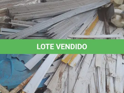 LOTE 007 - PORTAS, JANELAS, FORRO DE PVC, GRADES DE FERRO TODOS USADOS, CONFORME DISPOSTO PARA VISITAÇÃO NO PÁTIO DA SMOPT.