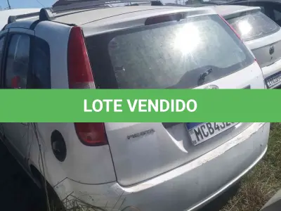 LOTE 0113 - 0113