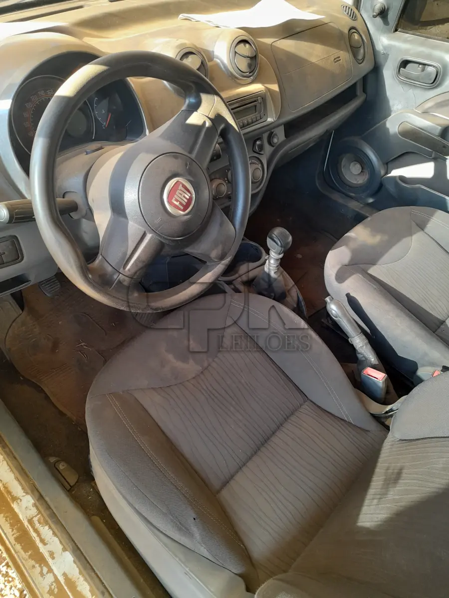 LOTE 011 - VEICULO FIAT UNO WAY 1.4, 04 PORTAS, 05 PASSAGEIROS, ANO/MOD. 2013/2013, COR BRANCA, CHASSI Nº9BD195163D0456296, RENAVAM Nº102633, PLACAS IUF-4979. NO ESTADO QUE SE ENCONTRA. PATRIMÔNIO MUNICIPAL Nº10615.