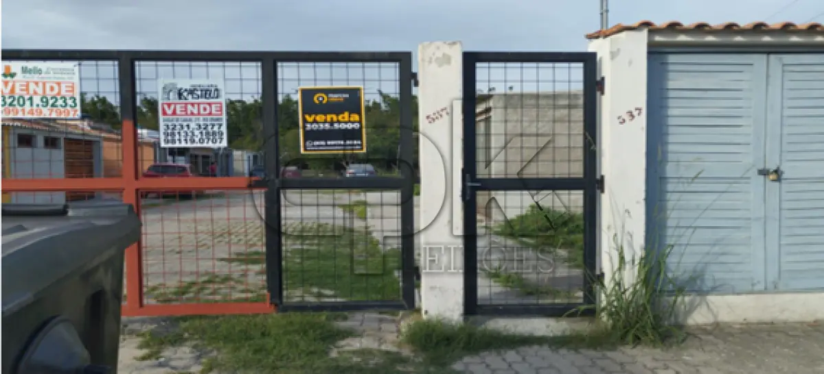 LOTE 001 - Terreno sem benfeitorias, localizado em condomínio fechado, sito na rua Honório Aikim, sob nº  537.