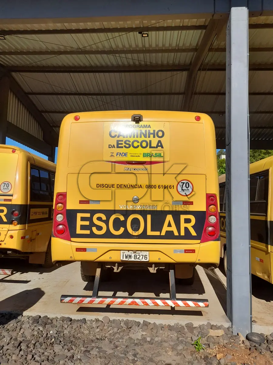LOTE 001 - ONIBUS ESCOLAR VW/15.190, 48 LUGARES, PLACAS IWM-8276 ANO/MOD 2014/2014. NO ESTADO QUE SE ENCONTRA. PATRIMÔNIO MUNICIPAL Nº11286.  OBS. ACOMPANHA O VEÍCULO 04 PNEUS SOBRESSALENTES PARA RECAPAGEM.