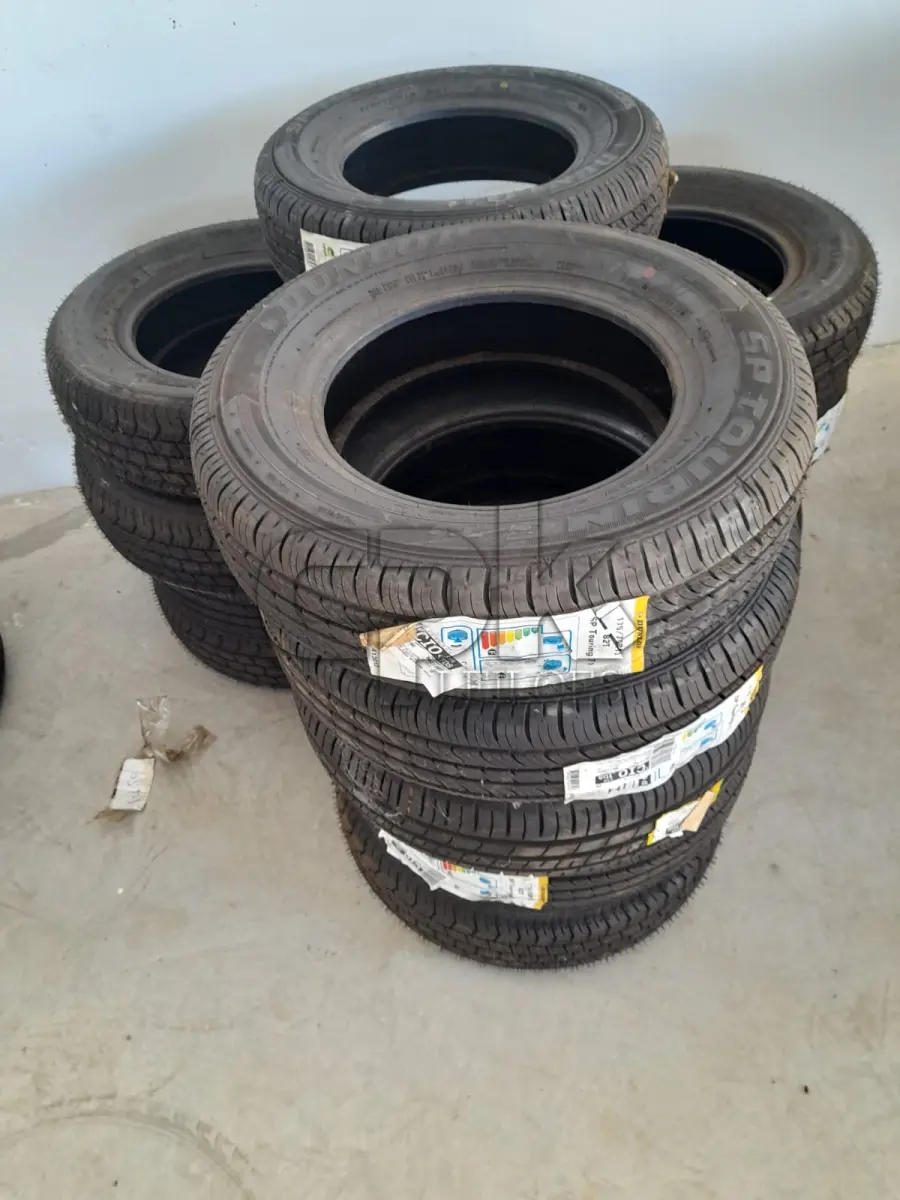 LOTE 005 - 14 (QUATORZE) PNEUS NOVOS MEDIDAS 175/70 R13, CONFORME DISPOSTO PARA VISITAÇÃO NO PAVILHAO INDUSTRIAL.