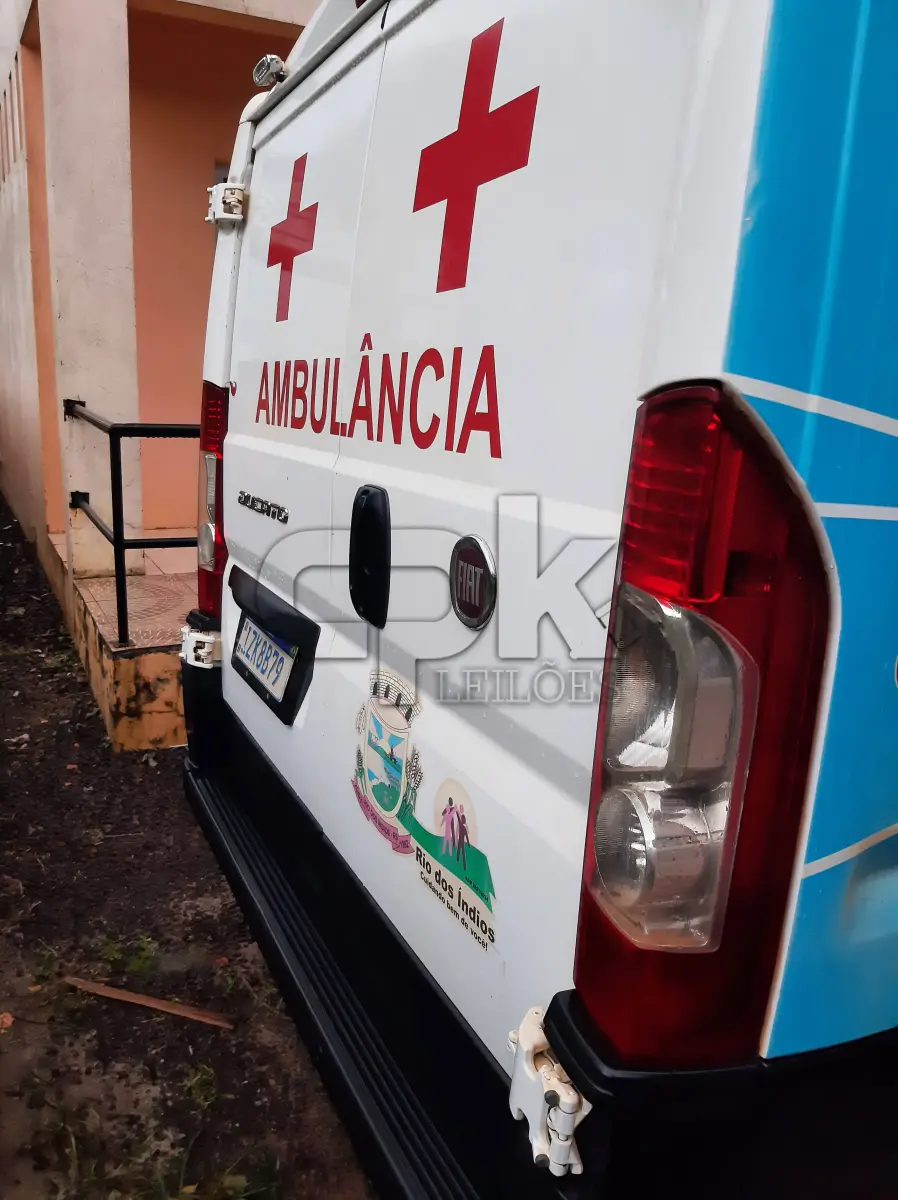 LOTE 005 - Marca Fiat Modelo Ducato TCA AMB, Renavan 01198686380,  Placa IZK8B79, Chassi 3C6DFVCK3KE519636, Ano/Mod  2019/2019, Motor 4 Cilindros, Turbo, 2.3 Potência 130 CV,  Combust Diesel, Cor Branca.