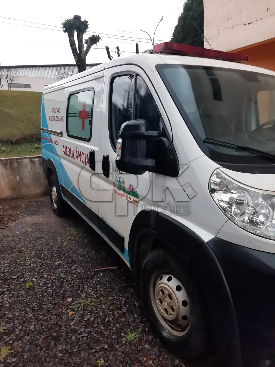 LOTE 005 - Marca Fiat Modelo Ducato TCA AMB, Renavan 01198686380,  Placa IZK8B79, Chassi 3C6DFVCK3KE519636, Ano/Mod  2019/2019, Motor 4 Cilindros, Turbo, 2.3 Potência 130 CV,  Combust Diesel, Cor Branca.