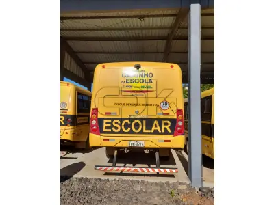 LOTE 019 - ONIBUS ESCOLAR VW/15.190, 48 LUGARES, PLACAS IWM-8276 ANO/MOD 2014/2014. NO ESTADO QUE SE ENCONTRA. PATRIMÔNIO MUNICIPAL Nº11286.  OBS. ACOMPANHA O VEÍCULO 04 PNEUS SOBRESSALENTES PARA RECAPAGEM.