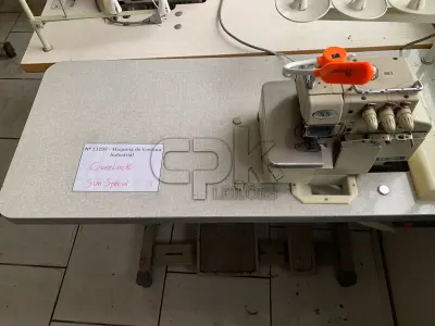 LOTE 011 - Máquina de Costura Industrial SUN SPECIAL Overlock.