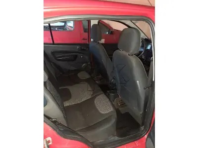 LOTE 004 - Marca Fiat Modelo Uno Drive 1.0, Renavan 01144364172,  Placa IYJ4644, Chassi 9BD195B4NJ0831866, Ano/Mod  2017/2018, Motor 3 Cil, Firefly Potência 77 CV Combust Flex  Cor Vermelha.