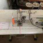 LOTE 018 - Máquina de Costura Industrial SIRUBA Vieseira.