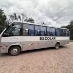 LOTE 036 - MARCOPOLO – Volare W8 ON - Ônibus Escolar – 31P  2014/2014 – Placas IVN 8884 – Cor: Prata.