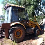 LOTE 020 - RETROESCAVADEIRA RANDON RD406 ADVANCED, ANO/MOD 2015/2015, MOTOR TURBO, TRAÇAO 4X4, CABINE FECHADA COM AR CONDICIONADO QUENTE/FRIO, MOTOR DIESEL 110CV NºE1S194198, CHASSI Nº9AD406AEAF0006189. NO ESTADO QUE SE ENCONTRA. PATRIMÔNIO MUNICIPAL Nº11559.