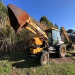 LOTE 010 - Retroescavadeira JCB 02 4 X 4 RET 0005 – Ano: 2011 – Diesel.
