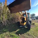 LOTE 010 - Retroescavadeira JCB 02 4 X 4 RET 0005 – Ano: 2011 – Diesel.