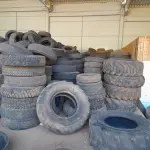 LOTE 004 - CARCAÇAS DE PNEUS USADOS DE DIFERENTES MODELOS E TAMANHOS COM APROXIMADAMENTE 300 UNIDADES, CONFORME DISPOSTO PARA VISITAÇÃO NO PÁTIO DA SMOPT.